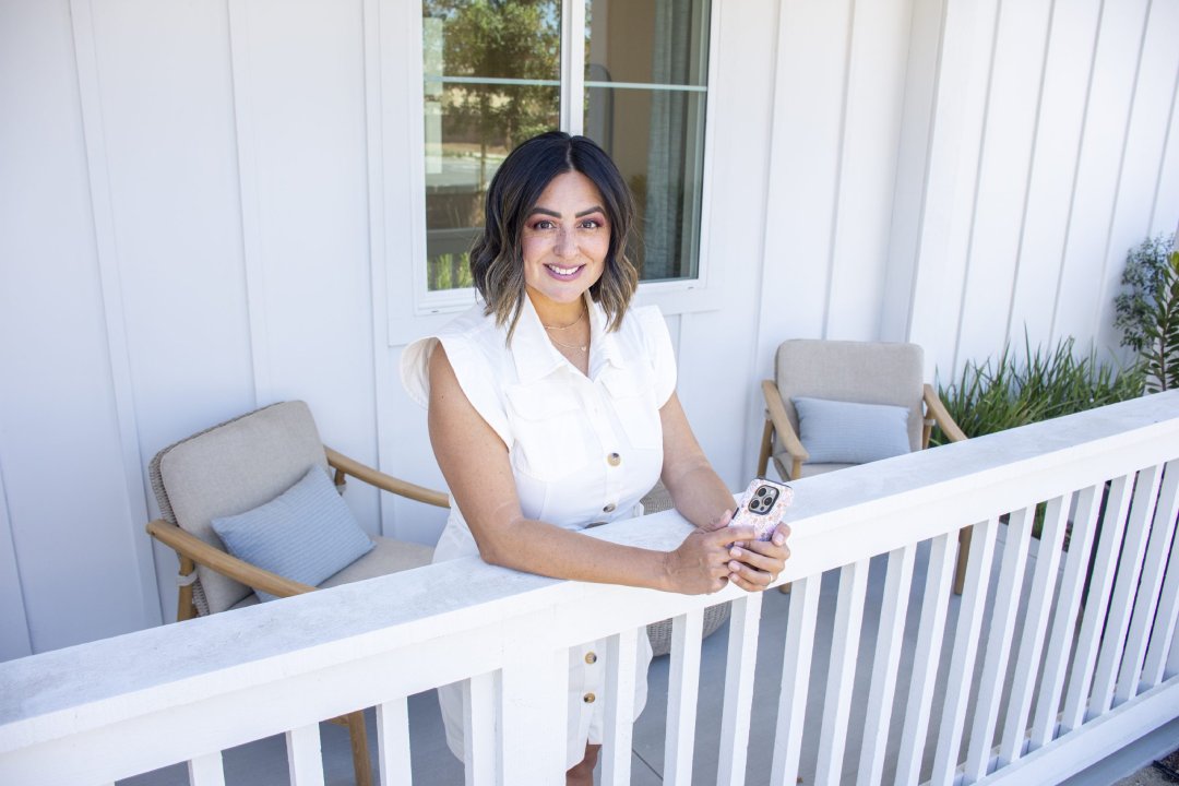 Marie angled down porch